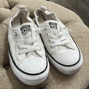 Womens Shoreline converse